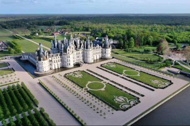 [annonce] Je suis à la recherche de la perle rare qui viendra enrichir l'équipe mécénat et marque de #Chambord. A vos candidatures et vos partages !
#cdi #emploi #mecenat #Jobdanslaculture <a href="/domainechambord/">Château de Chambord</a> chambord.org/fr/etablisseme…