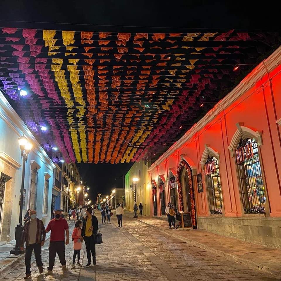 BdonnayM's tweet photo. Nos estamos preparando…

Mi Oaxaca 💚💀 https://t.co/FUaC66Qg9y