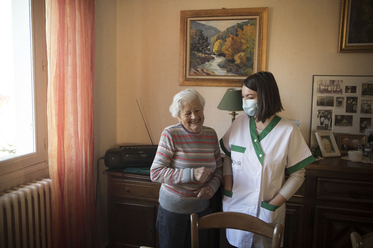 [#LeSaviezVous ?] Près d'un quart des personnes âgées souffre d'#isolement social 👨‍🦳Il est urgent d'agir face à ce phénomène.
Dans ce contexte, l'#ADMR a contribué à la rédaction d'un fascicule qui comprends les signes d’alerte et des conseils
📖A lire sur solidarites-sante.gouv.fr/IMG/pdf/isolem…