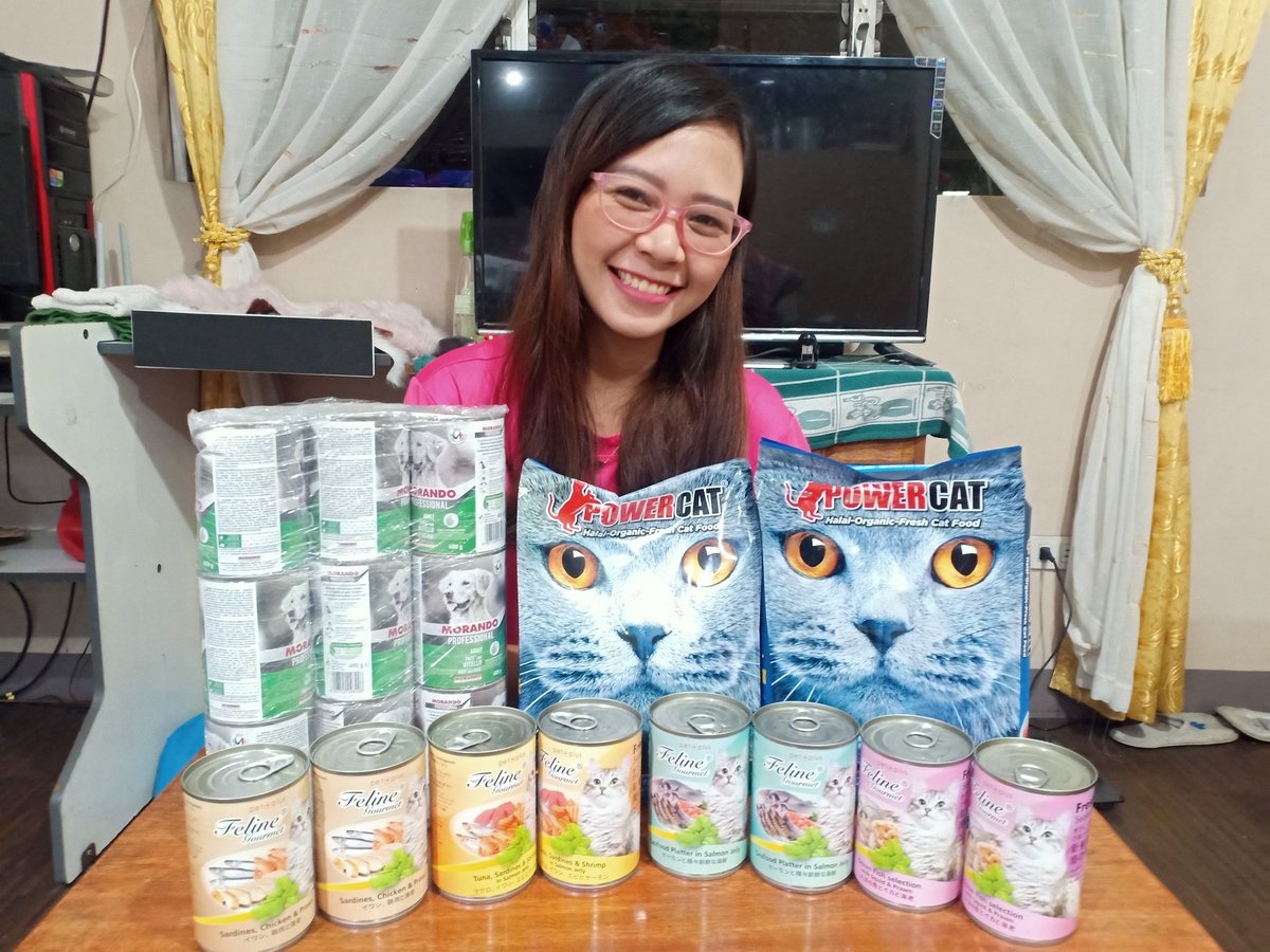 missacheever's tweet photo. Ito na yung mga 10php ng bawat item ng lahat ng bumili sa small business ko since May ๐ฅบ papadala ko na to sa katapusan. Baka may hahabol pa kasi ๐ nagbabaka sakali pako. Hihi. Thank you customers. Thank You Lord! ๐๐
#MissACo #BeautyWithACause #SupportLocal https://t.co/Mg1D9nGGCy