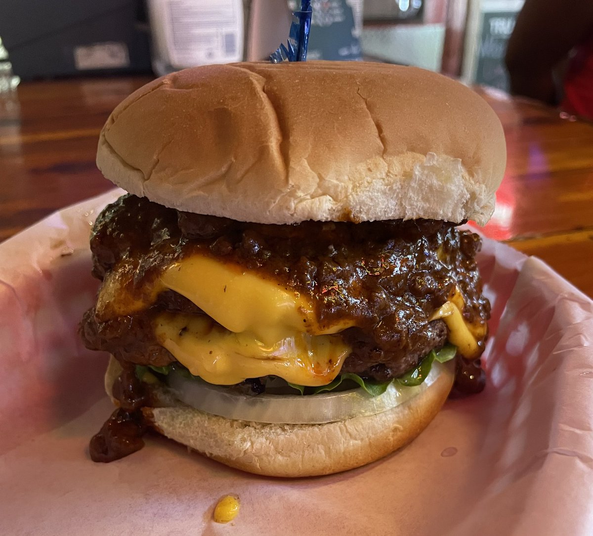 PosseEast's tweet photo. Just because it’s an Open weekend doesn’t mean you can’t come in. We’re open and will be showing the #ALCS Game 6 tonight and all kinds of #football games Saturday and #NFLon Sunday. While you’re here give our Dbl Chili #Cheeseburger a try. https://t.co/F22KCItnsp
