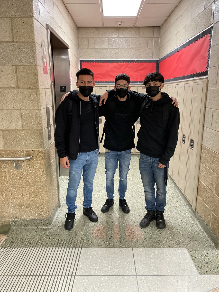CMABEagles's tweet photo. Spirit Week 2021!! 🦅🔥 #SpiritWeek #homecomming https://t.co/U2IcccABzq