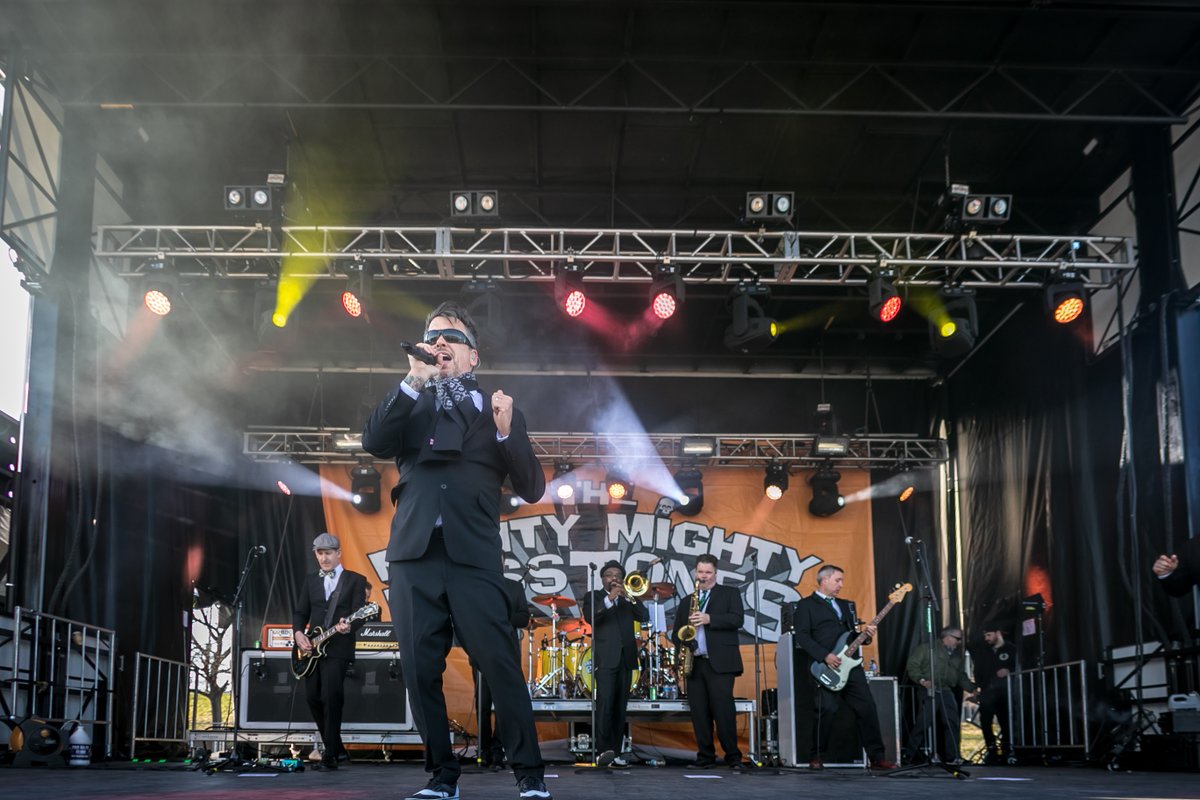 shamrockfest's tweet photo. What entertainment would you like to see at ShamrockFest? Submit in bio link 👆
#shamrockfest #shamrockfestdc #shamrockfestival #stpatricksday #stpaddysday #dcfestivals #fesitval #irishfest #irishfestival #irishfestdc #saveourstages #irish #irishmusic #celticpunk #hiballevents https://t.co/UXePZD24KU