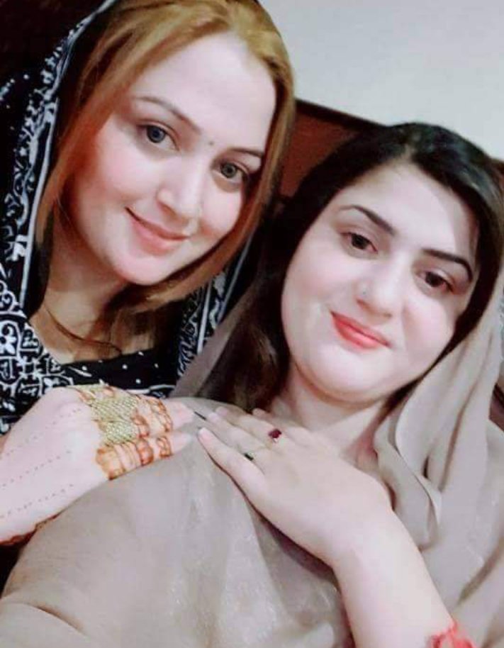 SBKalsom's tweet photo. ہمارے لئے کوئی جملہ۔۔۔
لیکن برائے مہربانی غلط کمنٹ سے اجتناب کریں۔
#with_Friend. https://t.co/10q4xQ4Oql