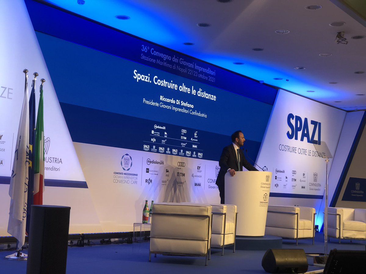 Bisogna non usare oggi le risorse di domani, che si tratti di debito, clima o materie prime. Il passato ci sta ospitando da tanto tempo, questo è il momento di guardare avanti! <a href="/RiDiStefano/">Riccardo Di Stefano</a> a #Spazi2021