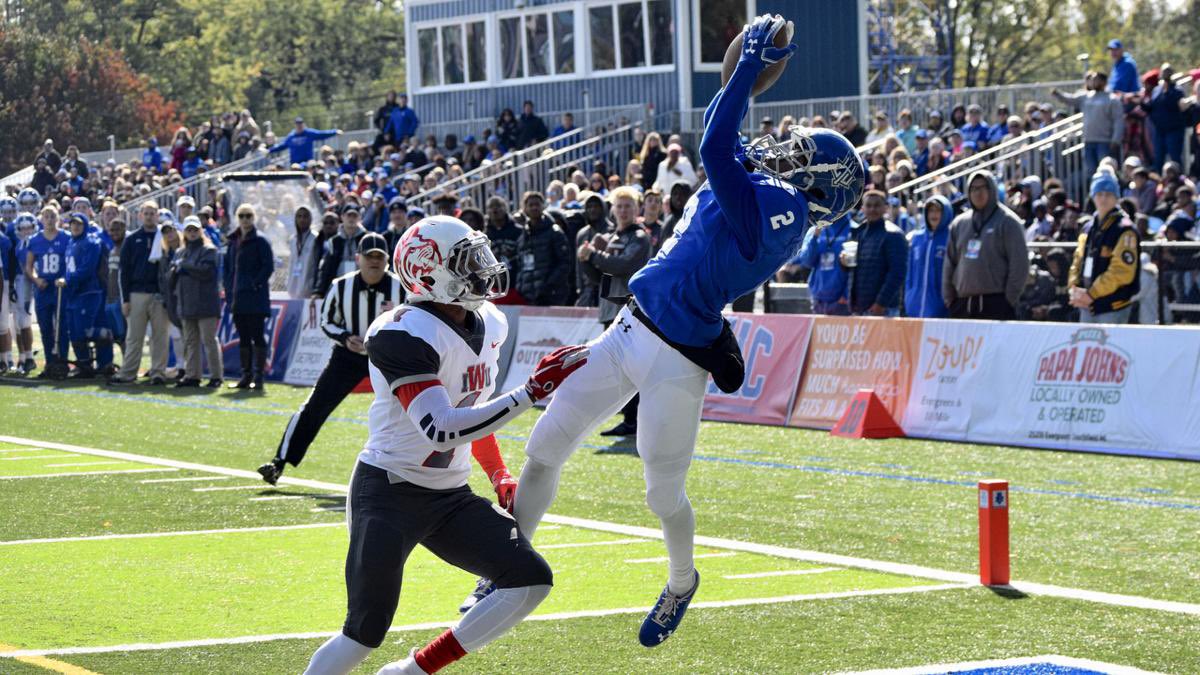 After a great discussion with Coach Wilson I am blessed to receive an offer from Lawrence Tech University 🔱💙 <a href="/T_Wilson11/">Coach T. Wilson</a> <a href="/hitallsohard2/">Coach Macon</a>