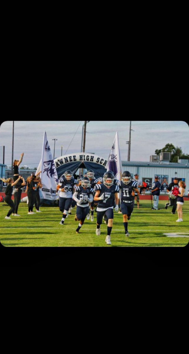 Friday night lights here in shawnee tonight (oct. 22nd)  @ 7 
#coachesvscancer 
theme is PINK OUT 💕🏈
vs Coweta
big game, you don’t want to miss it !!
#shawneewolves #pinkout #shawneefootball #FridayNightLights