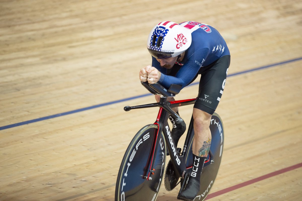 Watt_Shop's tweet photo. Hows that?!
Ashton qualifies fastest at the UCI World Track Championships with a 4:03.237 in the Individual Pursuit.
He now faces Jonathan Milan in the gold medal final, LET'S GO BUDDY!
Catch the action live on Eurosport from 20:30 BST.
#LETSGOBUDDY #WattShopAtWorlds https://t.co/HL8T4DwSmM