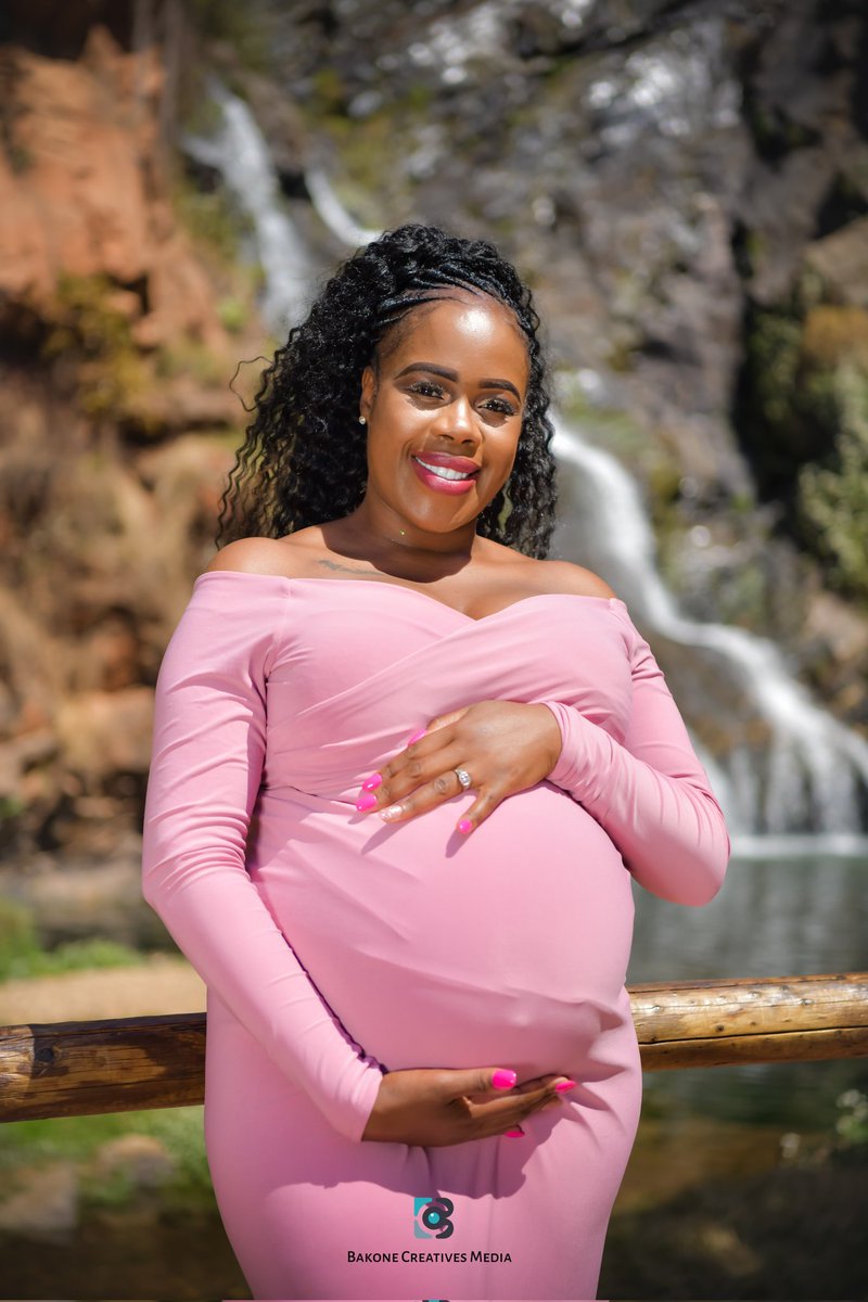 BakoneCreatives's tweet photo. Outdoor Maternity Potraits...

Book us on: 0814624087 | info@bakonecreativesmedia.co.za | https://t.co/xA51yRXLqs 

#bakonecreativesmedia #photooftheday #creatingvisualmemories #maternityphotoshoot #photographer #streetphotography #BABYBUMP #bundleofjoy #mommytobe #Babyboomer https://t.co/i671Z09opr
