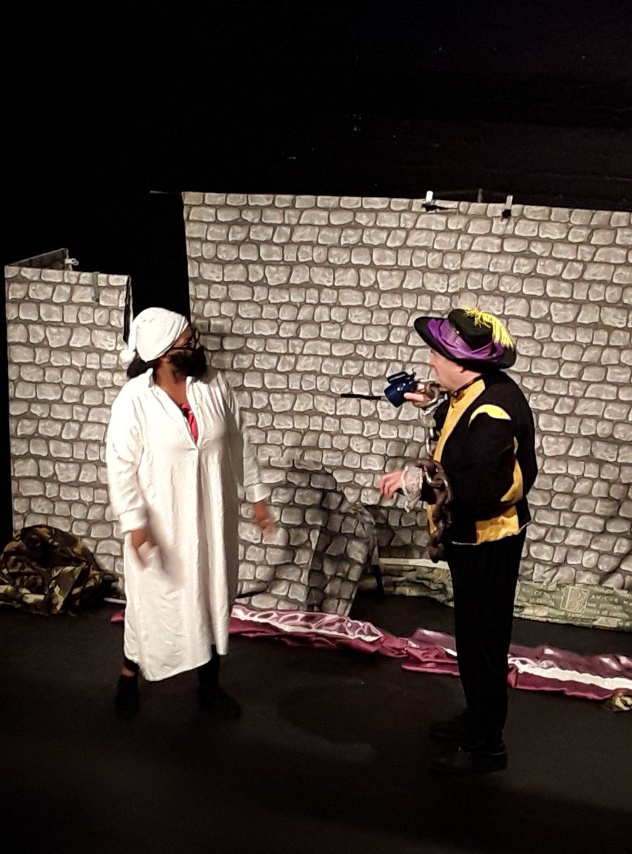 clarelibrary's tweet image. Our final CBF event went really well here in Cultúrlann Sweeney Theatre today. The theatre hosted  a long awaited return to a live performance from #barkingdogtheatrecompany .They brought us a production of ‘The Canterville Ghost&apos;.
&apos;
#kilkeelibrary #ChildrensBookFestival