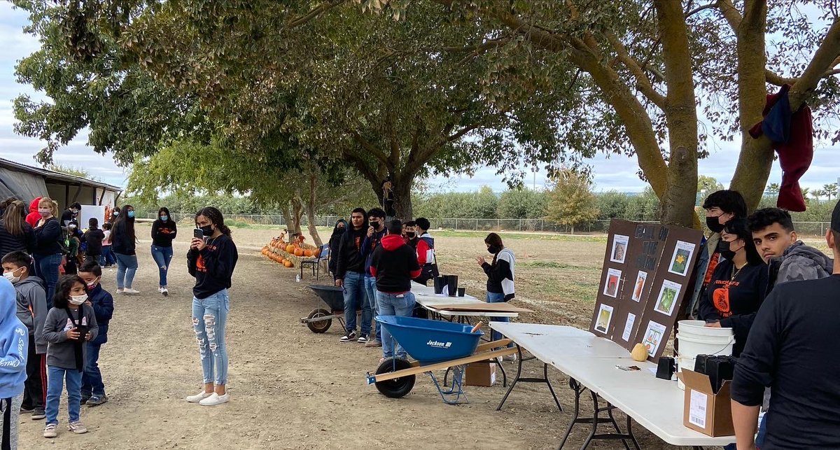 FirebaughFFA's tweet photo. Here are some pictures from this Tuesday’s Fall on the Farm event! https://t.co/JZ6zmDpXdr