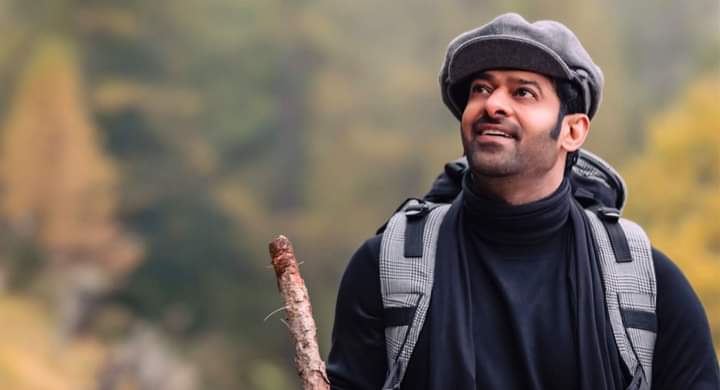 belovedvijay_'s tweet photo. "TENALI" RebeLs attention Tomorrow Fans Should Gather At Sangameswara Theatre by 10:00Am...💥
"DJ Celebrations" Cake cuttings and BloodCamp e.t.c as Follows.. 
Donate Blood On this Auspicious day..❤️
#HappyBirthdayPrabhas
#RadheShyam
#Salaar https://t.co/kKAW3SzN5V