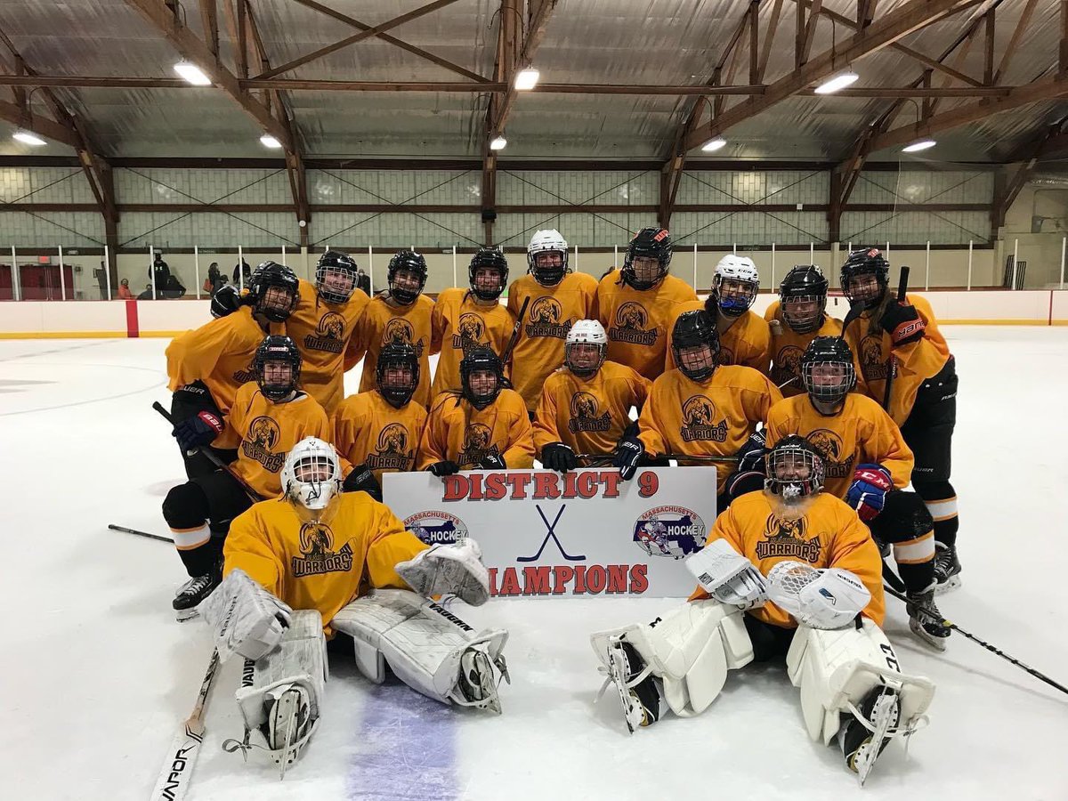massbaygirls's tweet photo. Congrats to the U18’s for advancing to the state tournament last night
#girlshockey #powerinaponytail #hockeyprogram #girlshockeyprogram #playlikeagirl #massbaywarriors #ForTheGame #growthegame https://t.co/ePXA45e5WW