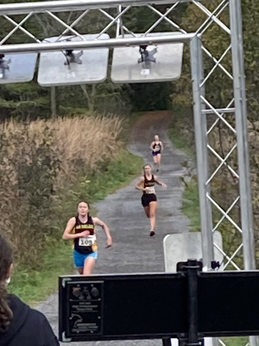 Jocelyn and Reece finish 5th and 6th <a href="/KASSAASports/">KASSAA</a> Championships! #knightpride 🍂🏃🏽‍♀️🏃🏽‍♀️🍁