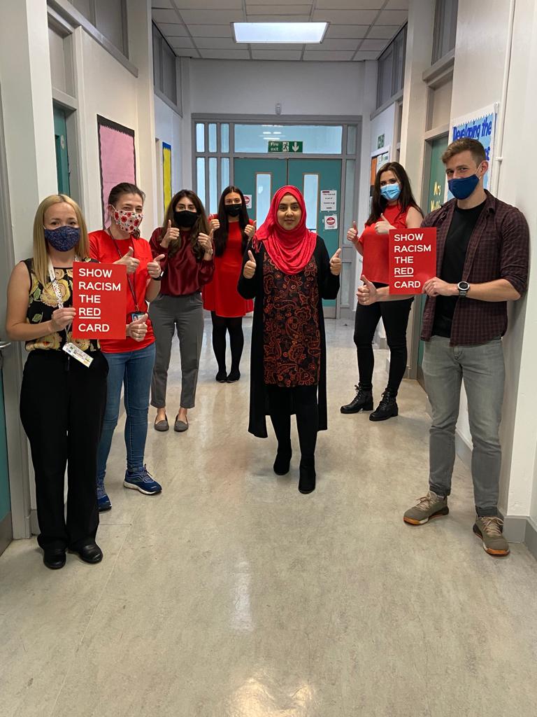 MissAsif_Bio's tweet image. Delighted to see so many of our staff and pupils @St_Rochs wearing red today 😀 in aid of Wear Red Day to Show Racism the Red Card ❤ #WearRedDay2021 #Unityandequality @StRochsScience