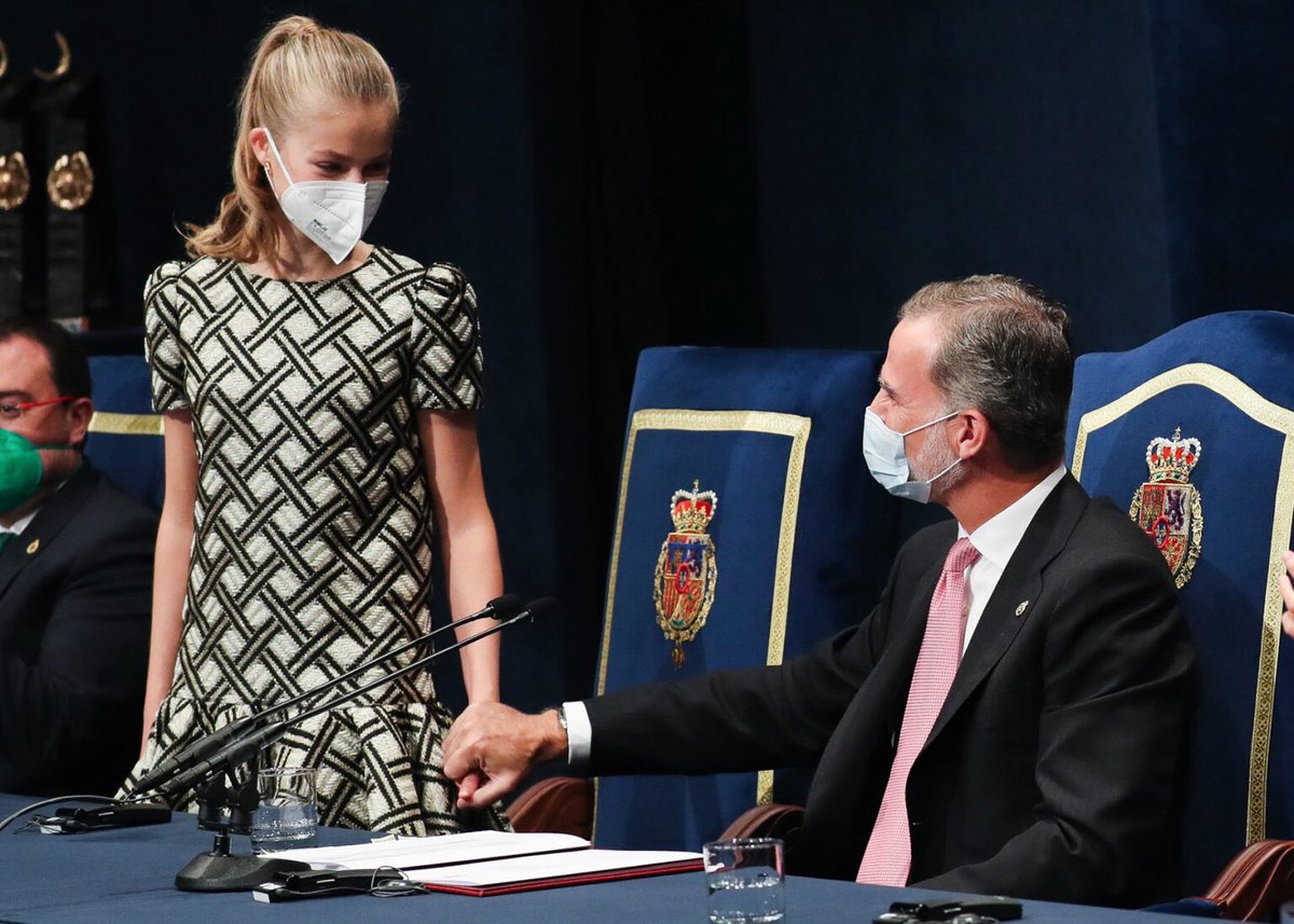 david_h_morales's tweet photo. Orgullo de Monarquía. https://t.co/0lroann47r