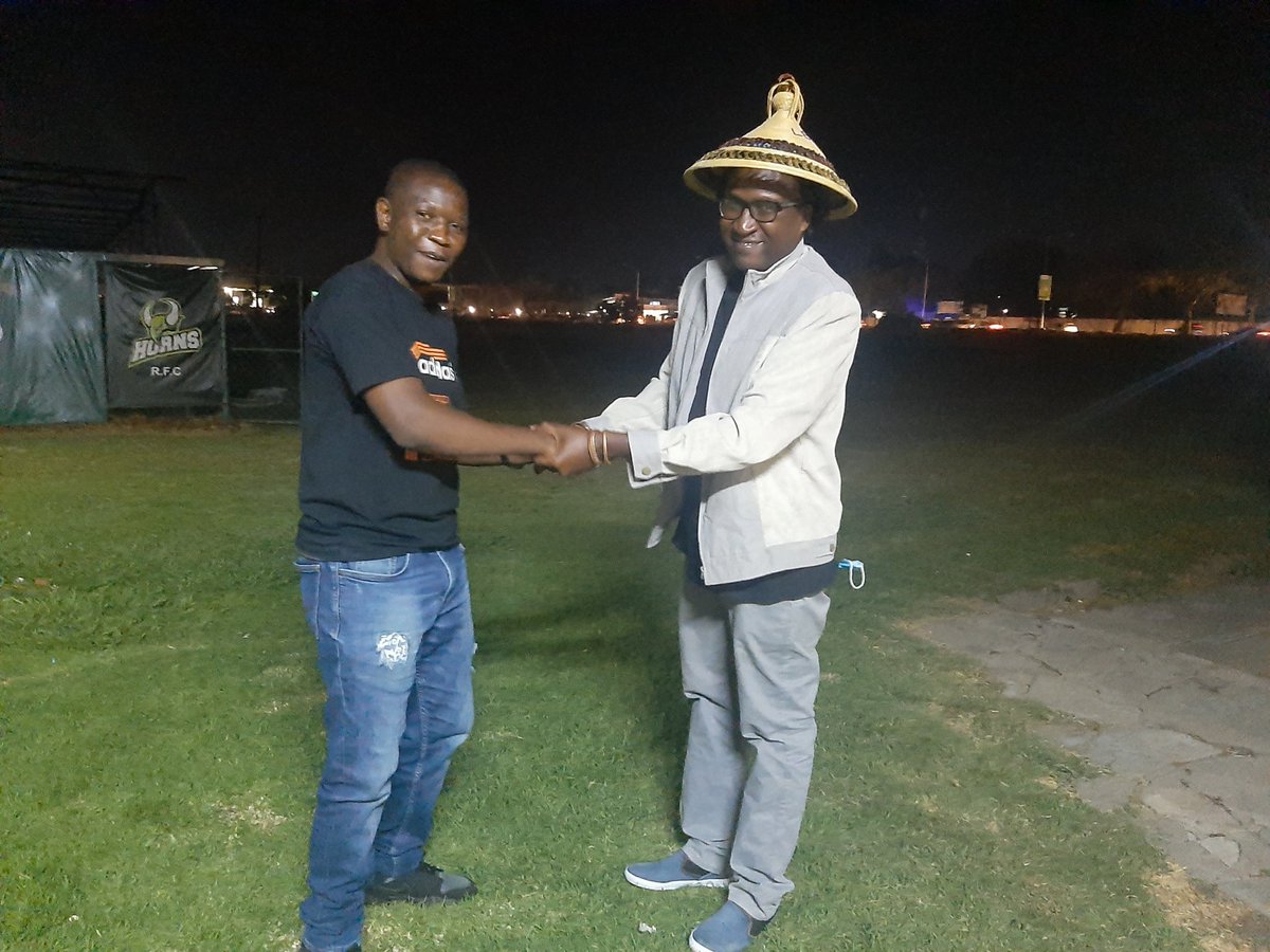 TakuraZhangazha's tweet photo. Trying to do a #Samora #Nyerere handshake with no longer so young @mmatenga and Group Editor in chief of #AbComms @KJakachira #Zimbabwe https://t.co/oVfcSH8G4q