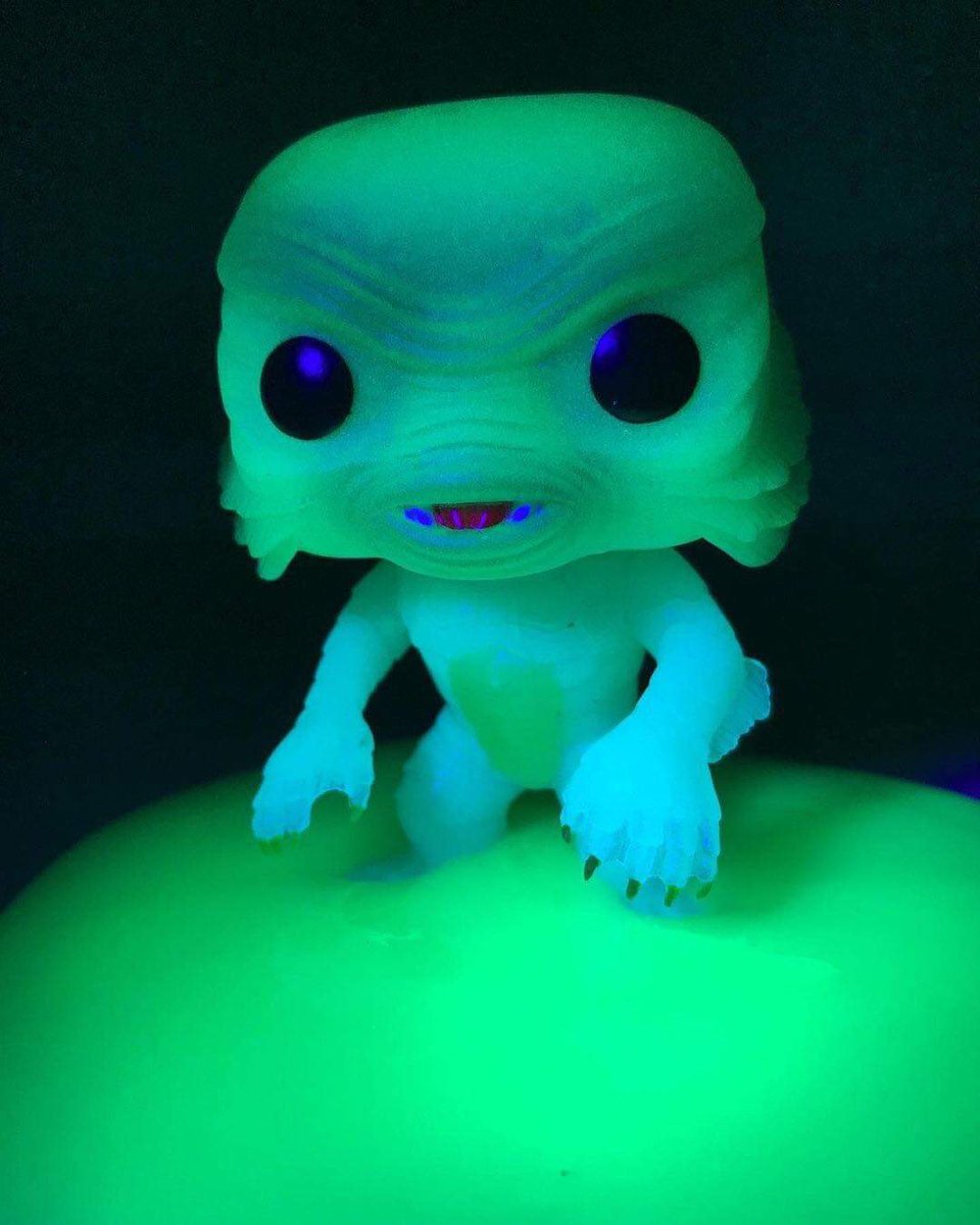 Michell18002028's tweet image. October 22
@originalfunko challenge - glow
.
The Creature from the Black Lagoon 

#funkophotoadaychallenge #glow. #funkoglow #thecreature #HorrorMovies #Halloween #classic #UniversalMonsters