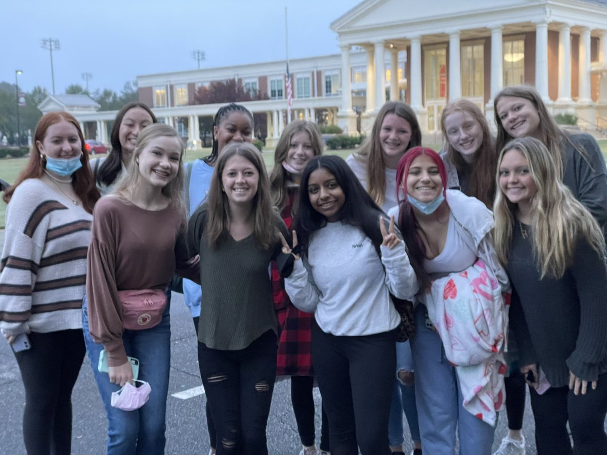 TamiSaren's tweet photo. Amazing day @ KSU for the Educators of Tomorrow Event! A special thanks to Coach Estes for getting us there & to MHS TAP alumn, Beatrice, for a special tour & merch shopping trip!
#MiltonTAP #futuregeorgiaeducators @MiltonHighSch @DustinDavisCTE @FCSCTAE @JonesBC_MHS @richspierto https://t.co/6w3J7lohm6