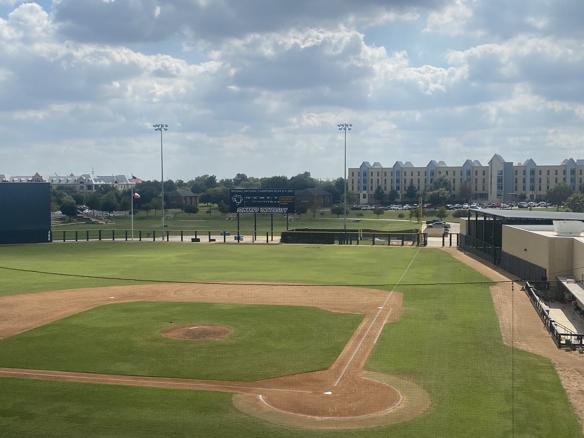 StMUbaseball's tweet photo. It’s October 22 and a beautiful 85 degrees in San Antonio, Texas. Come check out Game 2 of the Blue &amp; Gold World Series. First pitch at 3:00 pm #fangsout https://t.co/W6kl2l36Ut