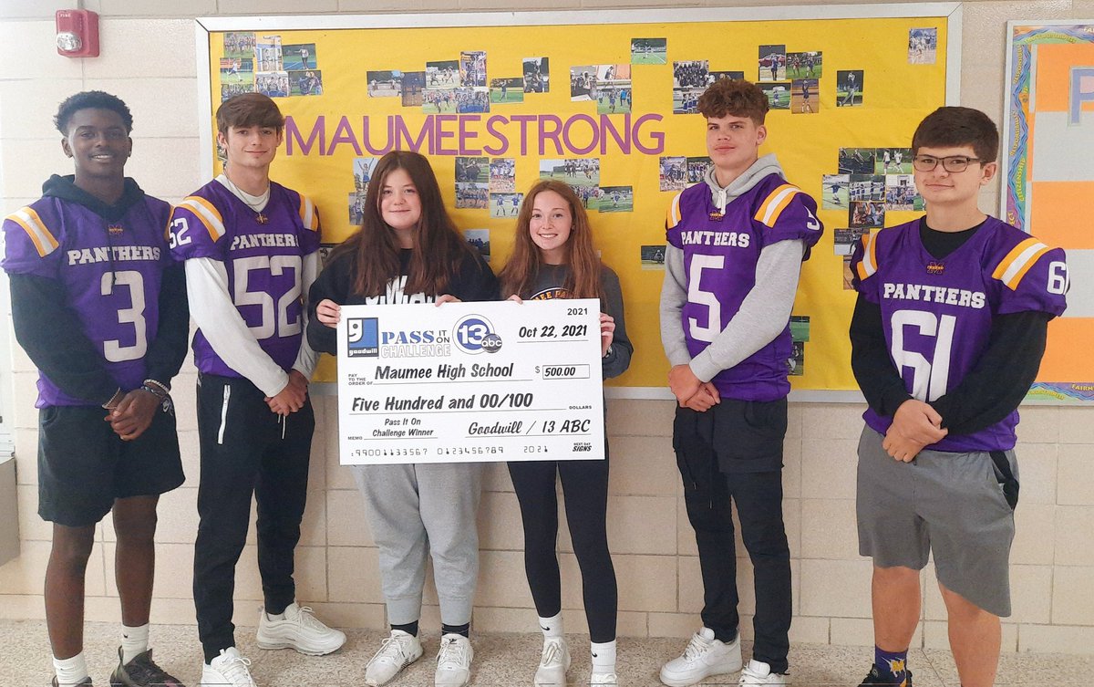 goodwillnow's tweet photo. @maumee_schools @MaumeePanthers @MaumeePantherFB @PburgSchools @PburgAthletics @13abc
Wk 10 was one of the top weeks in 2021! A total of 19,720 lbs was donated! 18,460 lbs came from Maumee! Thank you to both communities for supporting Goodwill!
#goodwillnow #community #nwohio https://t.co/OE2rAPMYza