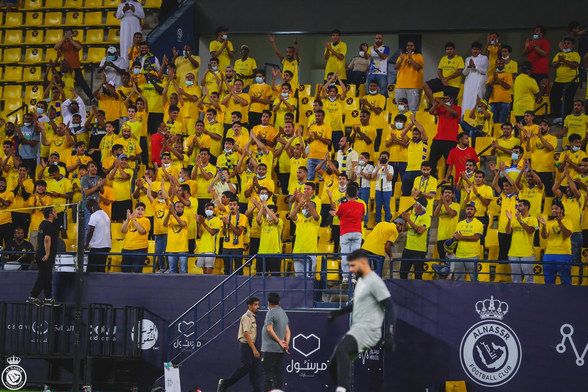 AlNassrFC's tweet photo. بكم يضرب المثل في الحب والوفاء

دمتم لناديكم #النصر سندًا وفخرًا 💛 https://t.co/koWIzbOiHu