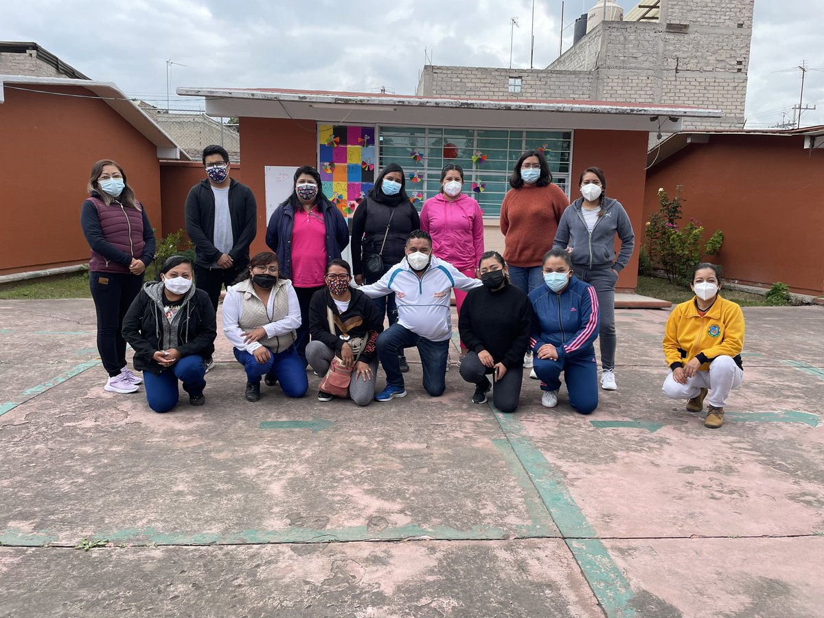 IvanAyalaSec36's tweet photo. La clave de que las cosas se logren de una mejor manera, es prevenir y tener conocimientos 😉‼️
El día de hoy asistimos al Curso de Protección Civil‼️
Gracias por la invitación 😃
@ArmandoGarciaMX Aliado de la Educación
#ValleDeChalcoSolidaridad
#SectorIV
#Sección36 https://t.co/YZdA7FJ6Tc