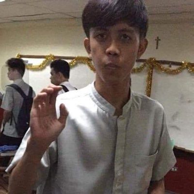 sleepwellaper's tweet photo. loch ness monster #NewProfilePic https://t.co/rh0xLCHQ3P
