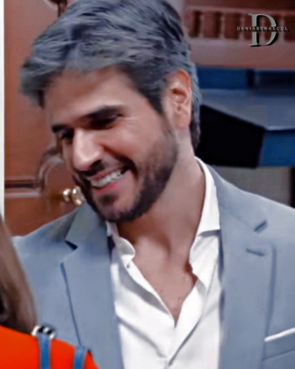 DaniArenasCol's tweet photo. #FelizViernesATodos #2Parte #FotoCapturas
#MejoresMomentos #AlbertoMuñozCano #DanielArenas @DanArenas #SOSMeEstoyEnamorando
@SOSenamorando
#Capitulo34 #ConLasEstrellas #Televisa #TelenovelasMexicanas #TeamDanielArenas #ViernesDeGanarSeguidores
😍🤤😘😎📸🆘️💘🎬3️⃣4️⃣📺✨🙏🏼 https://t.co/F9SR17hmig