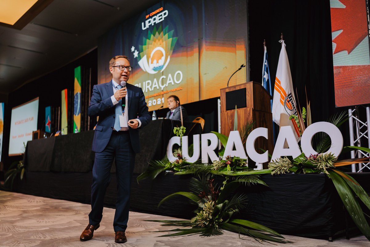 Gracias @Union_UPAEP for the very nice welcome to your Congress in Curaçao this week. I was so glad to share with you my vision about the future of data in the postal industry @UPU_UN @NicolasBilhoto @JPForceville @JoseLAnsonC @frankcast @cancilleriasv