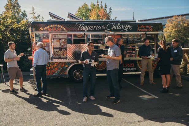 Good morning/After noon everyone i hope you guys are having a blessed day and keeping your heads up, its October and only getting colder so don't forget to wear coat or something warm outside and to alway stop by #taquerialoschilangos