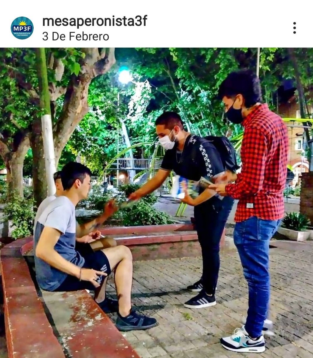 HoracioAlonsoAr's tweet photo. Comparto Publicación de La MP3F.
Las Juventudes de la MP3F participaron de una volanteada en la Plaza de los Aviadores y la Plaza Plate de Ciudad Jardín.
Nuestras Juventudes le ponen el cuerpo a la Campaña del Frente de Todos. ¡Hay futuro porque hay presente!
#MP3F
#Sí
#TOD☀️S https://t.co/8yWwOZqW7n