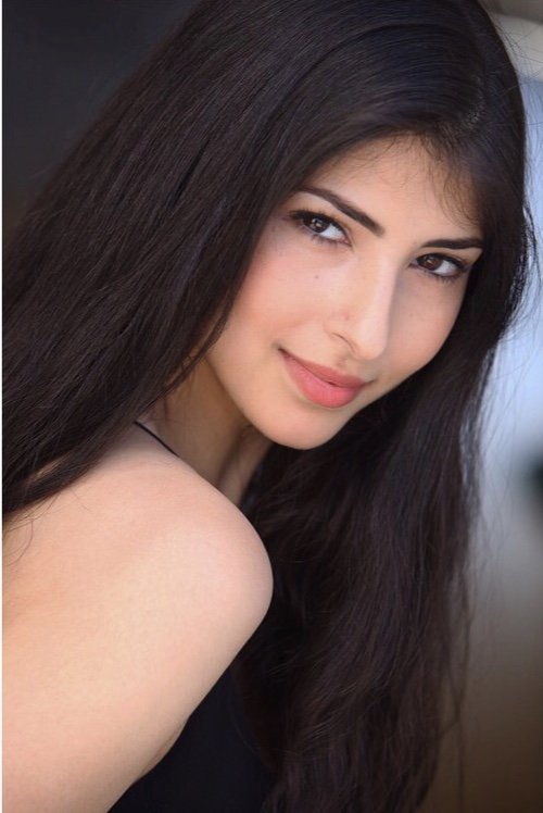 We have our first cast member!! The lovely Jenna Seede will be playing the role of MARIAM ❤ <a href="/JennaSeede1/">Jenna Seede</a>, we're so excited to have you!! 🙌 She is a wonderful talent and human being. Definitely a rising star 🌟 
Help us make this movie by DONATING at firstgensmovie.com