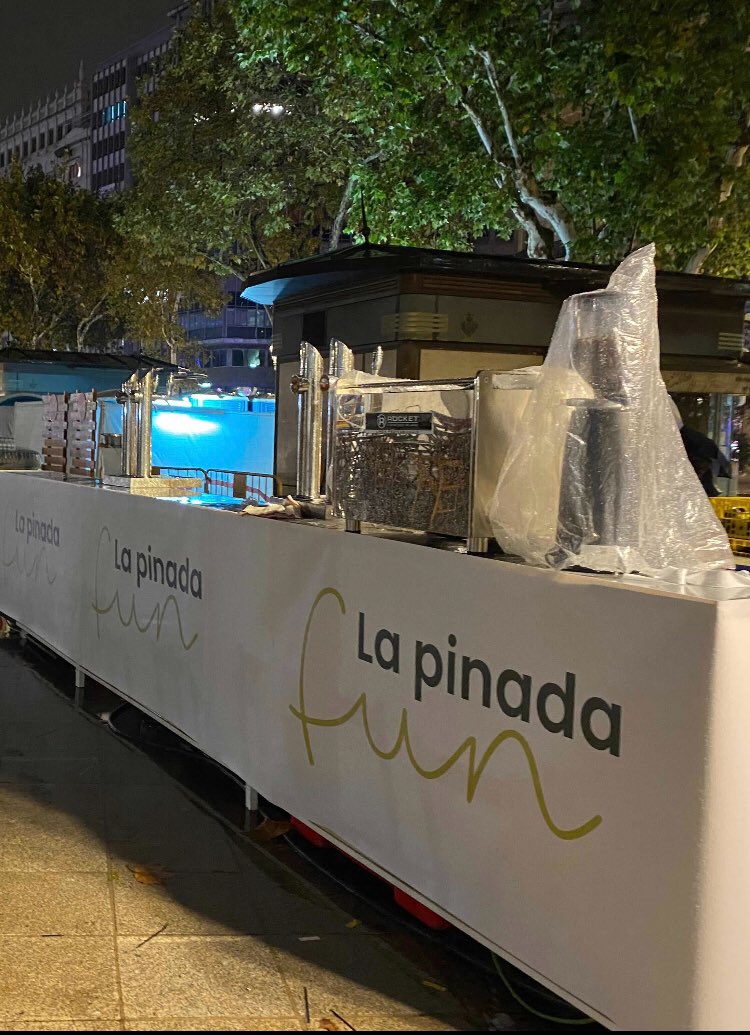 AliCatalanGome1's tweet photo. Quieres venir a conocer un cachito de lo que hacemos en #Paterna acércate a la Plaza del Ayuntamiento este fin de semana a conocer a #Lapinadafun 🌲😊🌲#cultura #realfooding #sostenibilidad #valores 👉🏼 #StartupMarket #Valencia 💚 https://t.co/j1R0aLyE0R