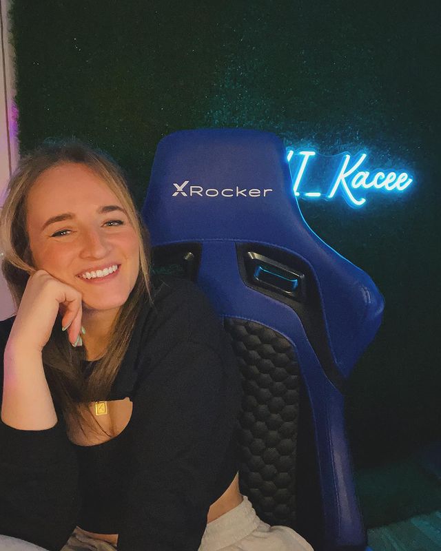 XRockerGaming's tweet photo. Who'd be up for another X Rocker x @CHI_Kacee FIFA tournament? 👀🎮⚽️

#XRockerGaming | #XRockerRivals https://t.co/CuYwdm8Tqs