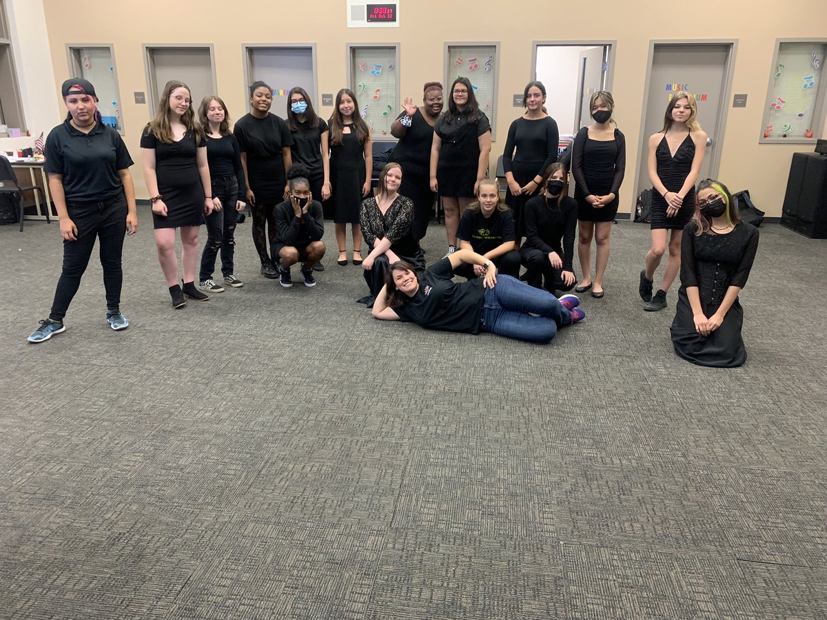We had an outstanding day recording our district choir assessment and working with the incredible Anna Backstrom <a href="/DVUSDFineArts/">Anna Backstrom</a>! Continual improvement is the name of the game- breath, posture, and presentation!