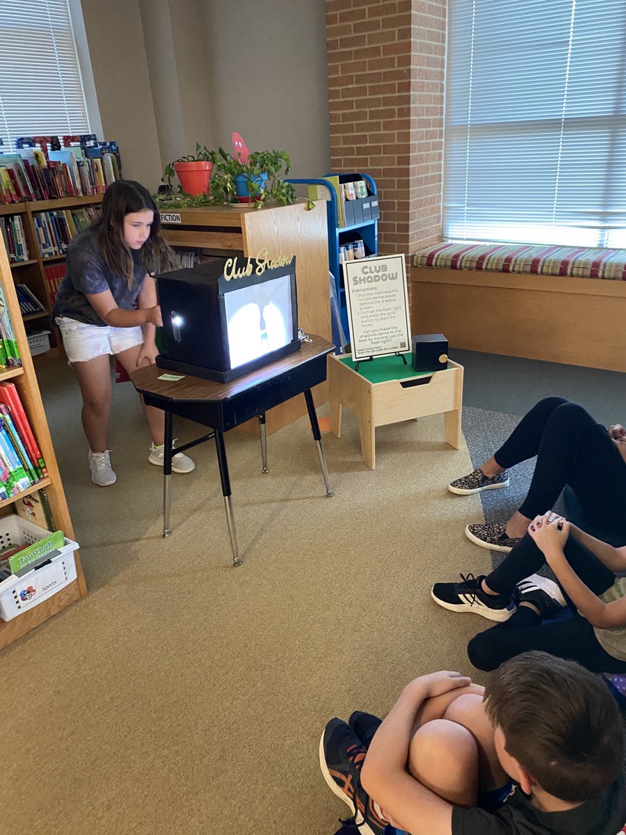 PKSDlovesbooks tweet media