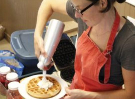 guide2good's tweet photo. Waffle Lady and her succulent waffles have become a ‘must have’ morning-ritual at the Farmers’ Market. Read her #g2g profile!
https://t.co/TFdMxqQC3j
And the cutlery she gives out with her waffles in our COVID-19 world is compostable.
#Guide2Good #BuyLocal #GoLocalBeVocal https://t.co/LgYueSyK0y
