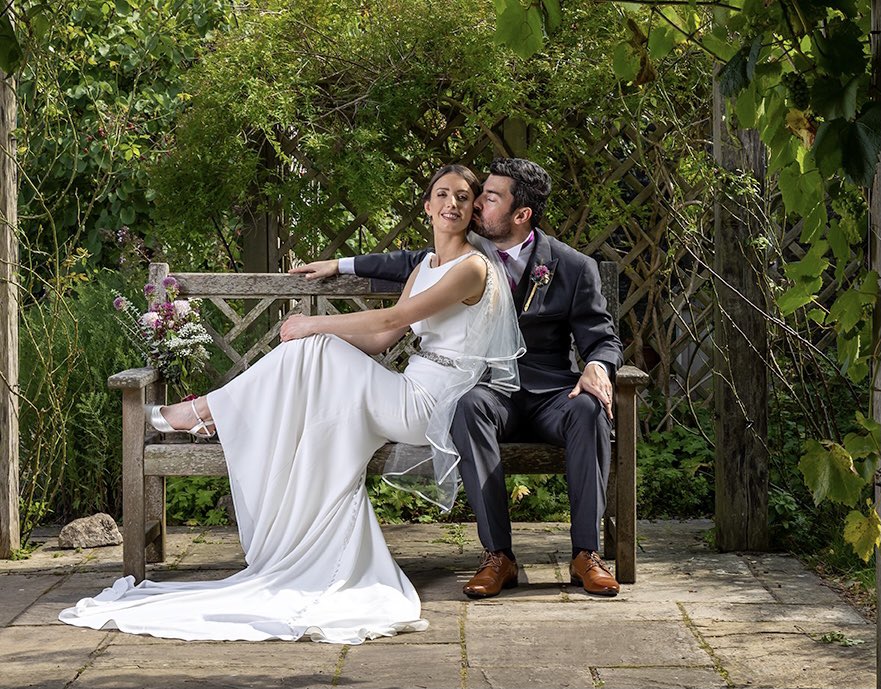 #wedding #Photography #happycouple #couple #weddingphotographer #JustMarried #southwalesphotographer #beautiful #canonphotography #cymru #daveholdhamphotography