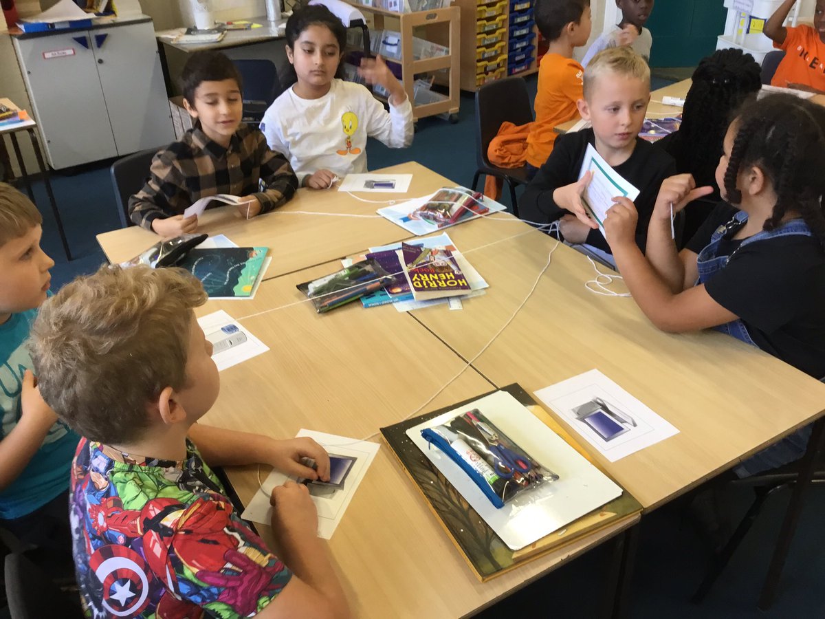 GoldfinchPrmry's tweet photo. Today Blackbirds we’re role playing as computer networks. They were sending files to different computers in a network via the Network Switch. #computingrocks #teamworkmakesthedreamwork https://t.co/bCXfU3wKl1