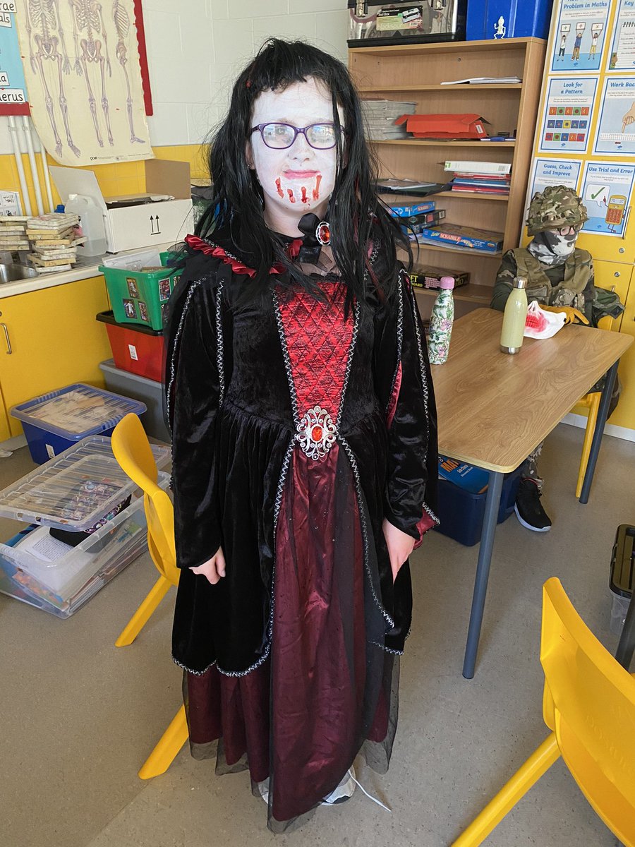 MrCDoyle5th's tweet photo. Happy Halloween Take 4🎃 @SaintAidansPS https://t.co/JsyQwWRqNj