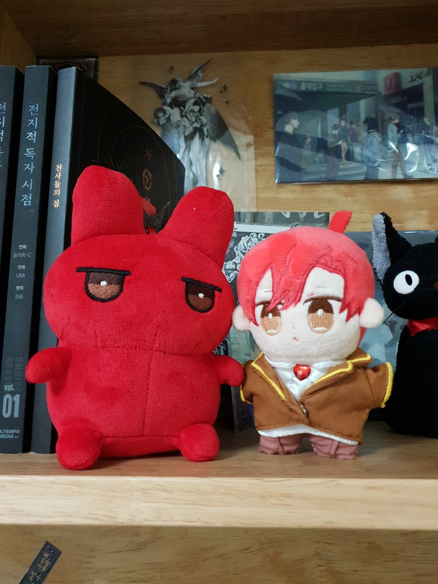 이거라도보고.... 달래야지... 내 택배...내 20센티 켈,..........우리깜쯱이를 다시 열심히 보겠습니다 이런 일이 일어나지않게...다시 열심히...보겠습니다....곧 배송올 문퍄 퍼즐 생각만 해야지.......