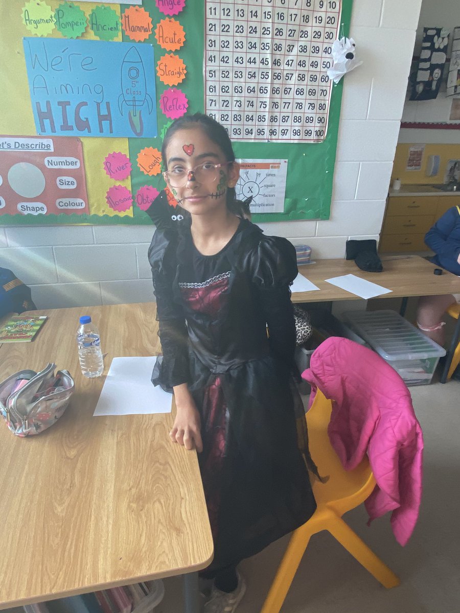 MrCDoyle5th's tweet photo. Happy Halloween Take 5🎃 @SaintAidansPS https://t.co/SZ1ezgA6eh