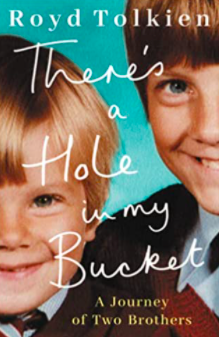 Book_Fair's tweet photo. Film-maker and storyteller Royd Tonkin sharing a very personal journey with attendees at #TheHof, talking about caring for his brother when he became ill with motor neurone disease. This journey has resulted in the publication of a new book 'There's a Hole in my Bucket' #fbm21 https://t.co/TIp3ZACctN