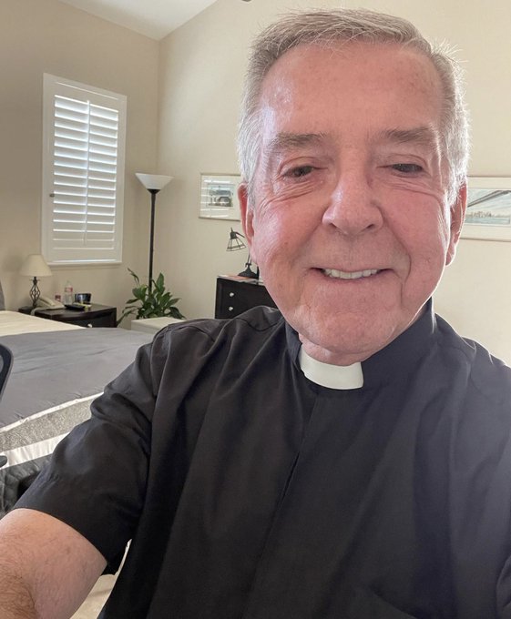 Audition pic for Fr. David role. #gayactor #gaymodel #daddy #papi #maduro #LGBT #dilf #silverdaddy #gaypride<a href="/tag/gayactor"class="tags">#gayactor</a><a href="/tag/gaymodel"class="tags">#gaymodel</a><a href="/tag/lgbt"class="tags"><span>#lgbt</span></a><a href="/tag/daddy"class="tags"><span>#daddy</span></a><a href="/tag/gaypride"class="tags"><span>#gaypride</span></a><a href="/tag/papi"class="tags"><span>#papi</span></a><a href="/tag/dilf"class="tags"><span>#dilf</span></a><a href="/tag/silverfox"class="tags"><span>#silverfox</span></a>