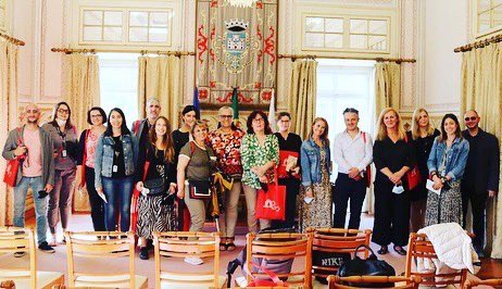 elcarmelleida's tweet photo. Continuem #erasmusplus amb l’organització de les properes trobades i la benvinguda al Palau Eugenio Silva ⛪️🇵🇹 @sepiegob @erasmus_talent 🔛Treballant amb més països per coordinar projectes com el #programatalent https://t.co/8O3ccoXbo5
