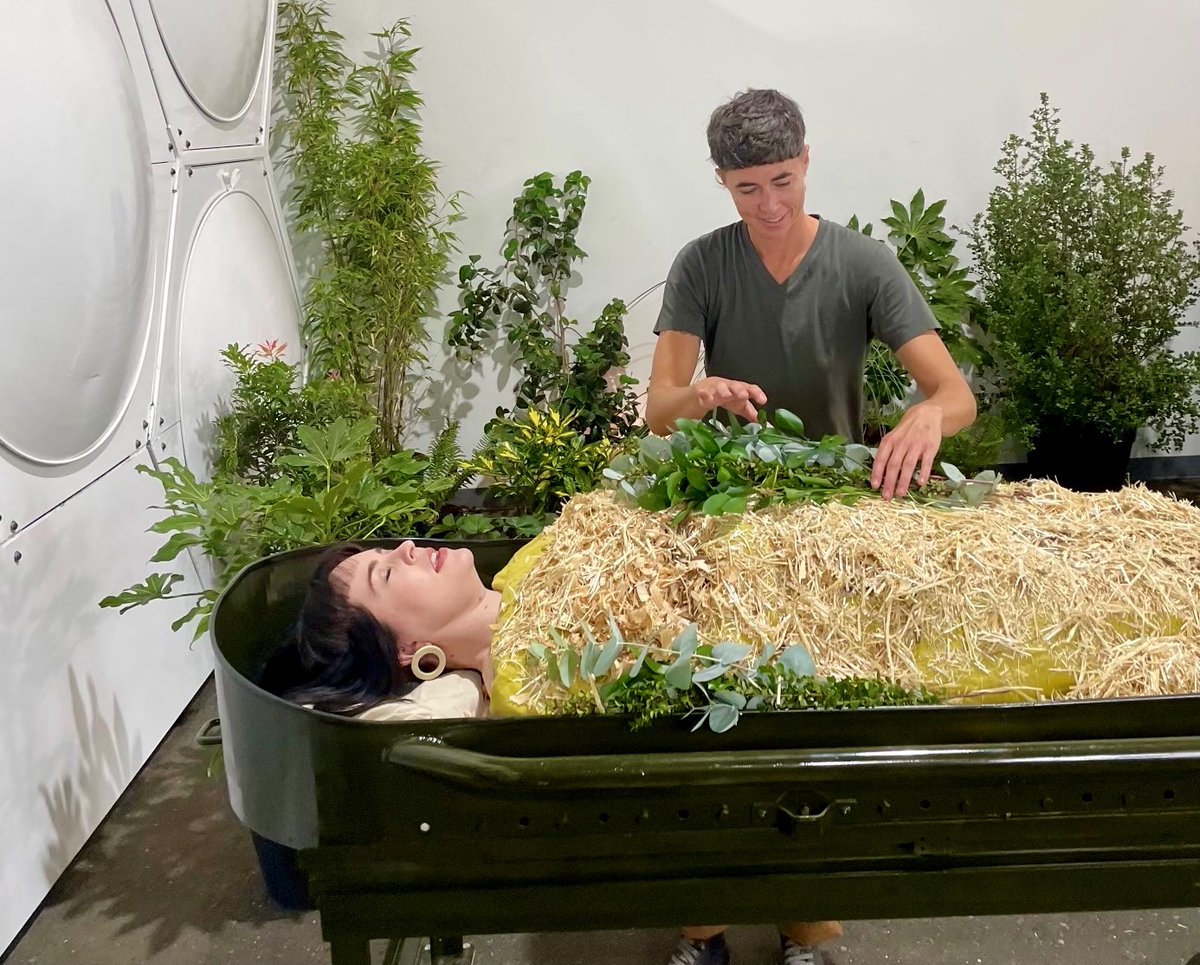 recomposelife's tweet photo. Join @thegooddeath as she visits @katrinaspade at the Recompose Greenhouse and takes an in-depth look at #HumanComposting.
You can watch the full video here: https://t.co/onoRqzEcQI https://t.co/ZQKAWw7WQm