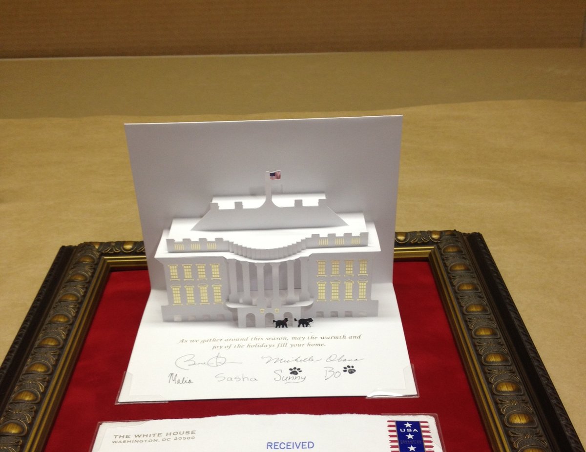 afwkc's tweet photo. #Tip: Get creative with how you utilize picture frames! You can even use frames for 3D objects if you think outside of the box (or in this case, frame).
#frames #decorativeframes #creativeframing https://t.co/NacP3D0uYa