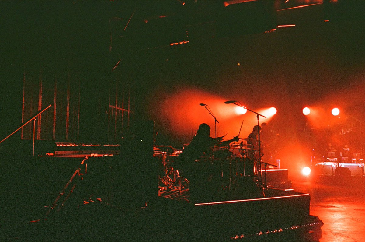 princessbeerstn's tweet photo. “I’m afraid concerts spoil people for everyday life.” - L.M. Montgomery

🎞 by me 

#35mm #portra400 #staynexttometour https://t.co/ENbw5BTdx8