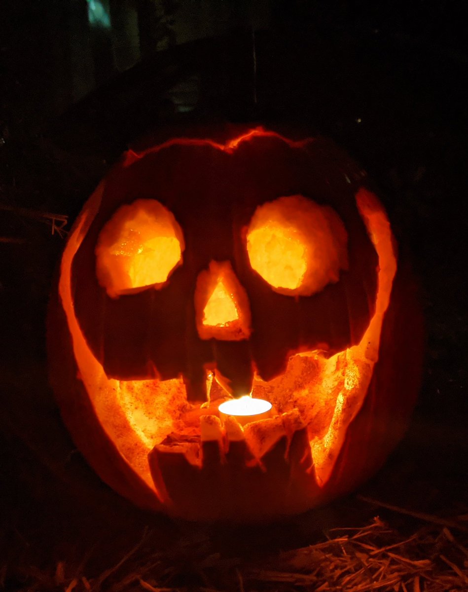 TheBeerHall tweet media